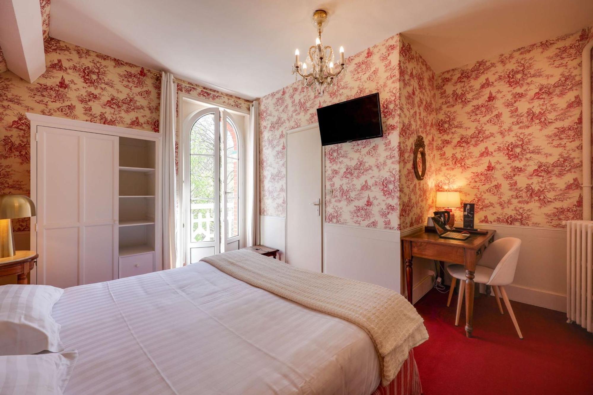 Brit Hotel & Spa Le Roc Au Chien Bagnoles de l'Orne Normandie 外观 照片